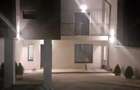 Apartament cu 3 camere decomandat în Central - 2