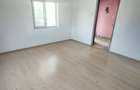 Casa + teren 900 mp, 20 ml deschidere la E85, zona Danila, Suceava - 9