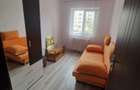 Inchiriez apartament cu 3 camere/etaj 1 - 7