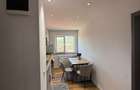 Apartament Recent renovat bloc Lama - 9