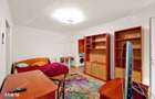 De vanzare apartament 2 camere Centru, etaj 3 - 3
