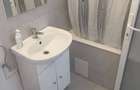 Inchiriez apartament 2 camere decomandat zona Circumvalatiunii