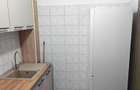 Inchiriez apartament 3 camere,decomandat - 1