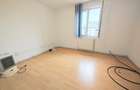 Vand apartament 3 camere in Hunedoara, zona garii, 55000 euro neg - 2