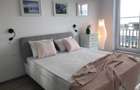 Inchiriez Apartament 2 camere decomandat (Mall Coresi Kasper) cu loc parcare