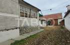 Casa de vanzare cu 4 camere in Drasov judetul Alba - 2