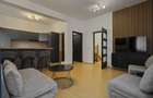 Vilă 240 mp | 5 camere + apartament independent 2 camere | Mobilată nou | Curte