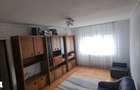 Apartament cu 3 camere în Central - 1
