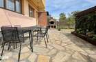 Casa | 356 mpc | Lot 1422 mp | Atelier de creatie | Locuinta/sediu | B - 3