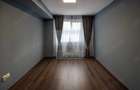 Apartament 3 camere- zona Tractorul - 4