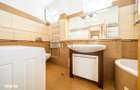 Apartament 3 camere decomandate, bloc tip vila, Strand
