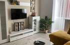 Proprietar vand apartament 3 camere - 1