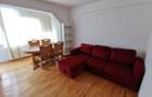 Apartament cu 2 camere decomandat în P-ța Victoriei - 2