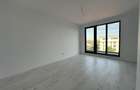Apartament cu 3 camere decomandat în Titan - 3