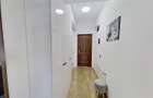 Apartament cu 3 camere decomandat în Tractorul - 3