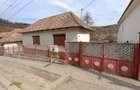 Casă cu 2 camere cu Teren 720 Mp în Central - 5