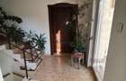 Apartament cu 6 camere decomandat în Carierei - 3
