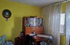 Apartament cu 3 camere decomandat în 1 Mai - 2