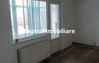 Apartament cu 3 camere decomandat în Vest - 3 Apartament cu 3 camere decomandat în Vest - 3