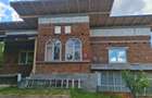 Casă cu 3 camere în Bughea de Sus - 6