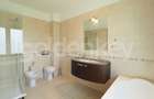 Duplex cu 5 camere cu Canalizare în Iancu Nicolae - 7