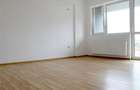 Apartament cu 2 camere decomandat în Apărătorii Patriei - 4