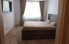 Apartament cu 3 camere decomandat în Tractorul - 2