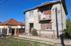 Vand casa cu etaj si 14 Ari teren in Ardud - jud Satu Mare