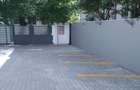 Casă individuală cu 14 camere cu Canalizare în Capitale - 2 Casă individuală cu 14 camere cu Canalizare în Capitale - 2
