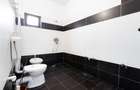 Apartament cu 3 camere decomandat în Cantemir - 12