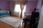 Casă cu 6 camere cu Teren 420 Mp în Piața Centrală - 11