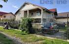 Casă individuală cu 8 camere cu Teren 655 Mp în Horpaz - 1