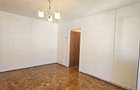 Vand apartament de 2 camere,cf.1,semidecomandat situat in zona Rahovei - 10
