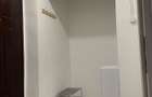 Proprietar inchiriez apartament 1 camera, 36 mp, str Stupilor, centrala proprie, balcon mare inchis, mobilat si utilat, pret 220 + garantie - 7