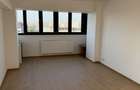 Apartament cu 3 camere decomandat în Obor - 9