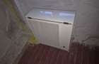 Casa cu 2 camere, Teren 301 mp, acces curte comuna , Pret redus - 16