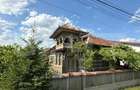 Casă cu Teren 2570 Mp în Târgu Jiu - 1