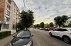 Inchiriez spatiu pentru clinici, cabinete si birouri apartament 4 camere, Bd. Eroilor, vis-a-vis de Parchetul Pitesti - 1