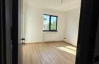 Duplex cu 5 camere cu Canalizare în Central - 25