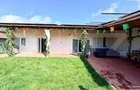 Casa cu 2 camere,panouri fotovoltaice,curte de 275 mp, lini - 11