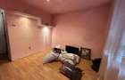 Apartament cu 3 camere semidecomandat în Rahova - 2