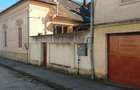 Casă cu 5 camere în Lugoj - 1