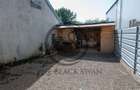 Casă cu 5 camere cu Teren 272 Mp în Băicoi - 33