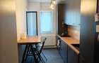 Inchiriere apartament modern de 2 camere, situat in zona trapezului. - 2