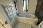 Casă cu 5 camere în Dumbrăvița - 5