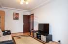Apartament cu 3 camere decomandat în Rahova - 2