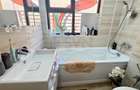 Apartament cu 3 camere decomandat în Băneasa - 9