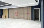 SPATIU COMERCIAL 78 MP - CENTRUL CIVIC - SUPRAFATA VITRATA GENEROASA - 6