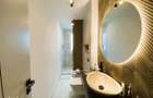 Duplex cu 4 camere 2 bai si curte libera 200 mp in Cisnadie - 14