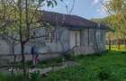 Vand casa cu teren jude?ul Buzau comuna Unguriu sat Ojasca langa spital Ojasca str. Colonia miniera - 9